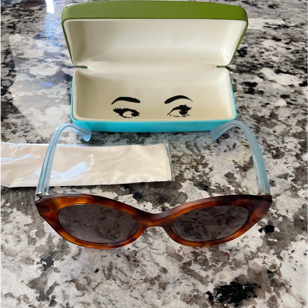 Kate Spade ♠️ Beautiful Sunglasses